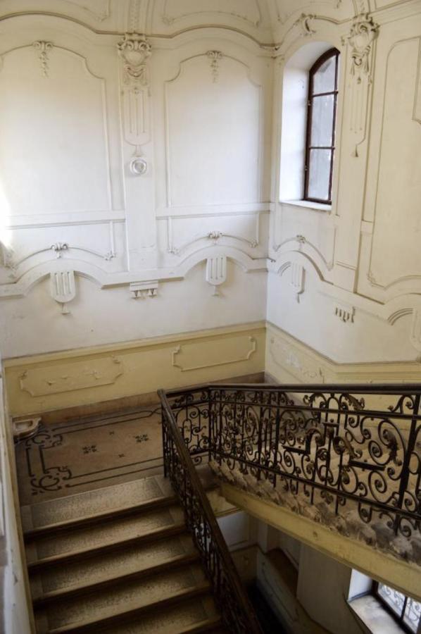 A10 Alkotmany B Apartment Budapest Kültér fotó
